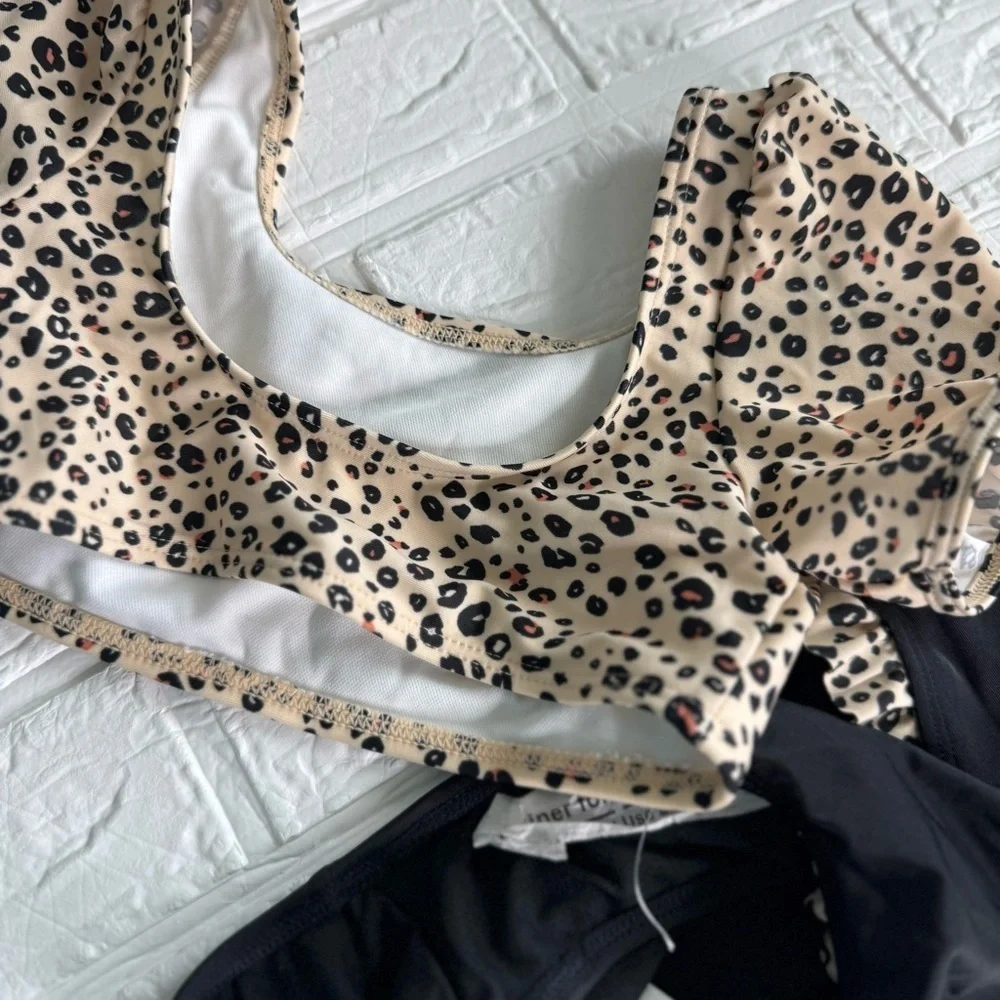 Leopard Print Puff Sleeve Swimsuit Crop Top and Black Bikini Bottom M (8)